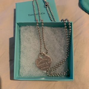 Return to Tiffany Heart & ball chain necklace